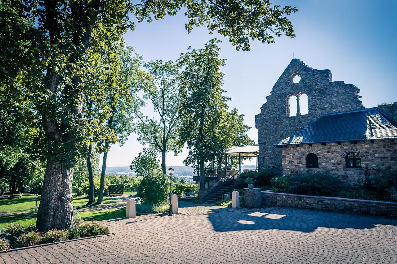 Relais&Châteaux Hotel Burg Schwarzenstein Geisenheim Exterior foto